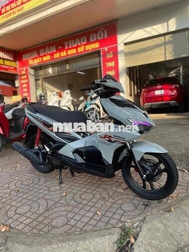 🌟Bán AirBlade.2017.125Fi.khoá ga up xám xi măng🌟