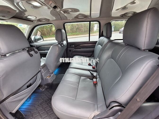 Ford Everest 2014 2.5L 4x2 AT - Trắng - máy dầu
