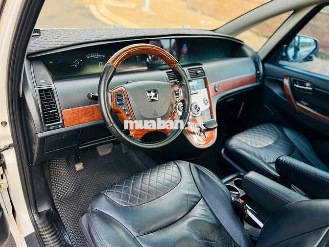 Luxgen M7 sx 2013 Mobihome 2 cữa lùa điện siêu vip