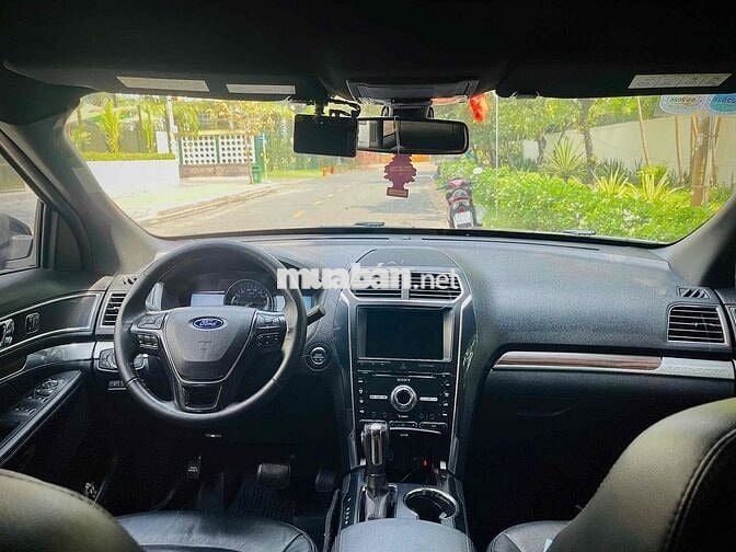 Ford Explorer 2.3L Ecoboost Limited 2018 chất
