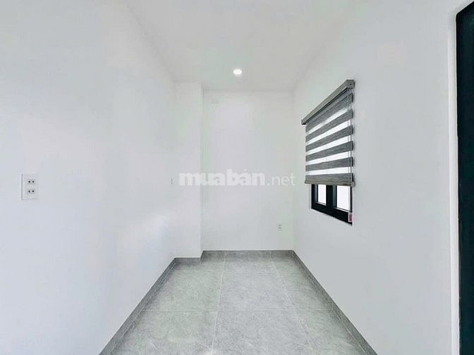 Bán nhà ở đường Vĩnh Hội, phường 4, quận 4, giá 2 tỷ 