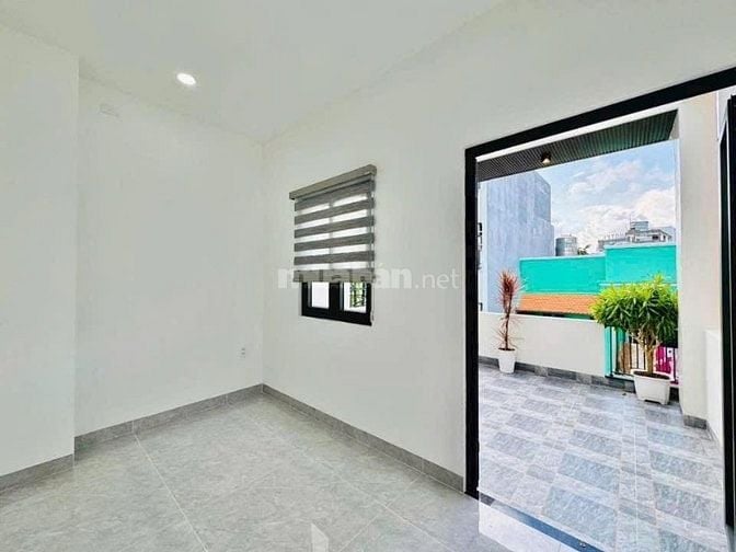 Bán nhà ở đường Vĩnh Hội, phường 4, quận 4, giá 2 tỷ 