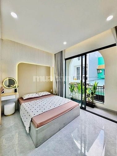 Bán nhà ở đường Vĩnh Hội, phường 4, quận 4, giá 2 tỷ 