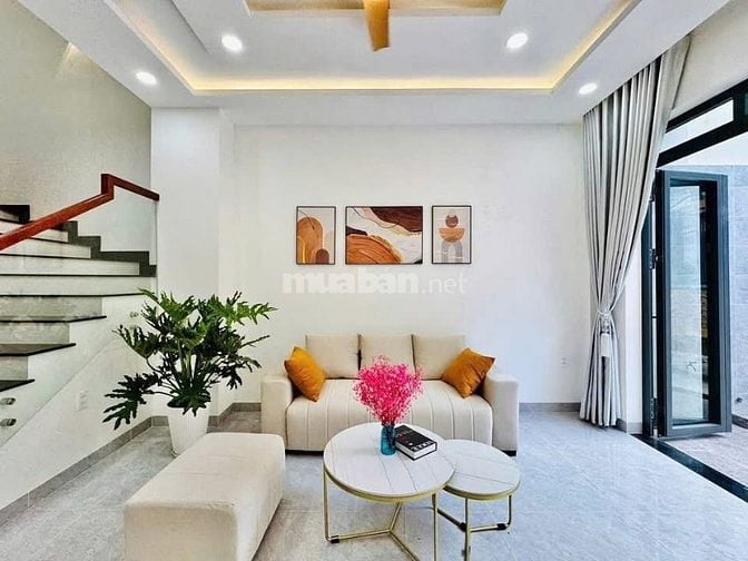 Bán nhà ở đường Vĩnh Hội, phường 4, quận 4, giá 2 tỷ 