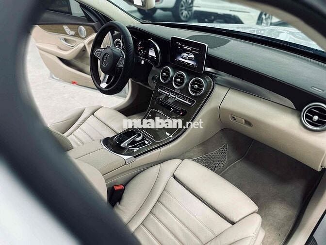 Mercedes Benz C250 Model 2017 siêu đẹp