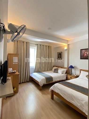 KHÁCH SẠN CẦN BÁN – NGAY PHỐ ĐI BỘ BÙI VIỆN