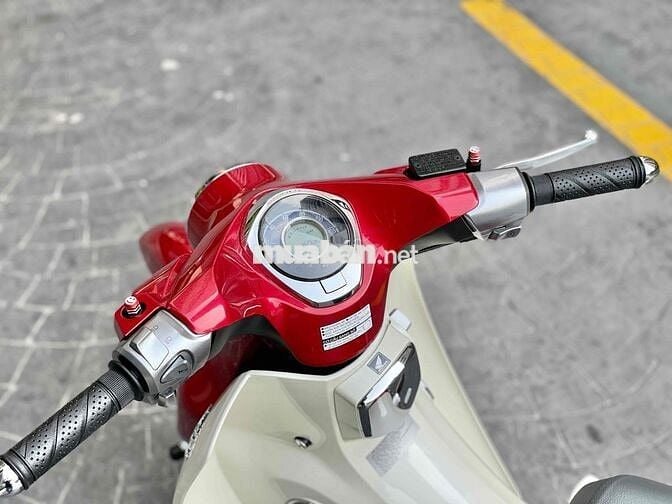 Honda Super Cub C125 Đỏ