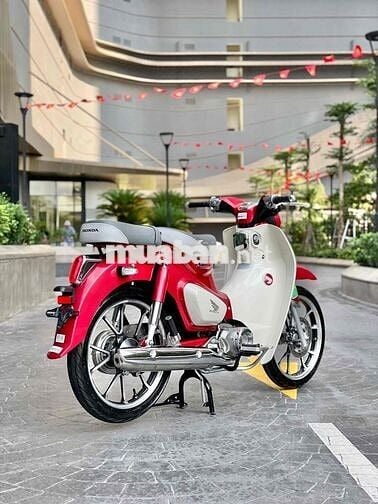 Honda Super Cub C125 Đỏ