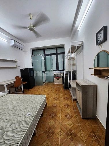 CHDV đường 3/2, quận 10: 20m2,Nội thất 5.5tr/tháng.