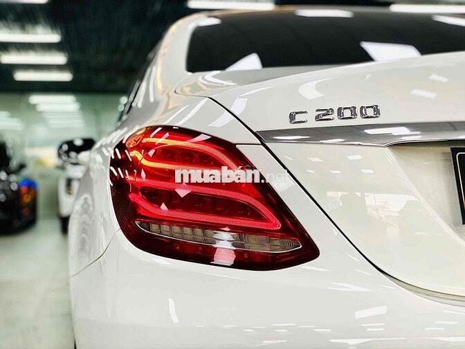 Mercedes Benz C200 Model 2016 siêu chất
