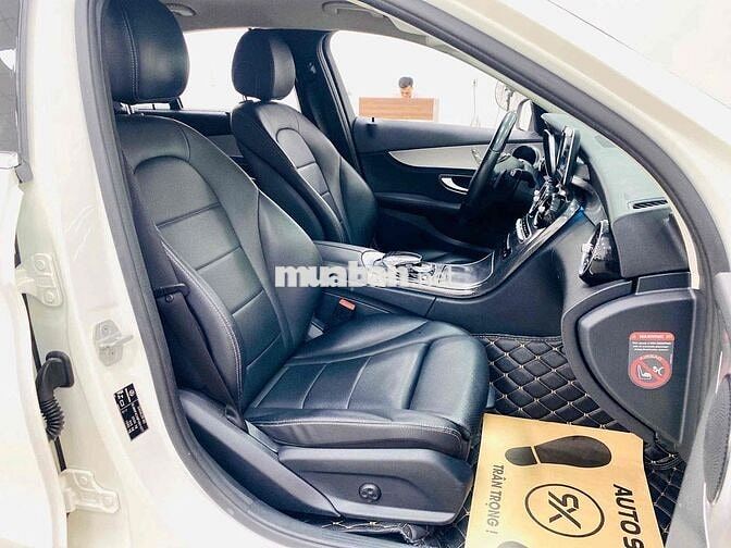Mercedes Benz C200 Model 2016 siêu chất