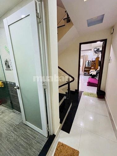THU HÚT ! NHÀ BÁN 2 MT TRƯỚC SAU ĐƯỜNG SỐ 4 P11 Q6 (4X18) CHỈ 13,8 TỶ 