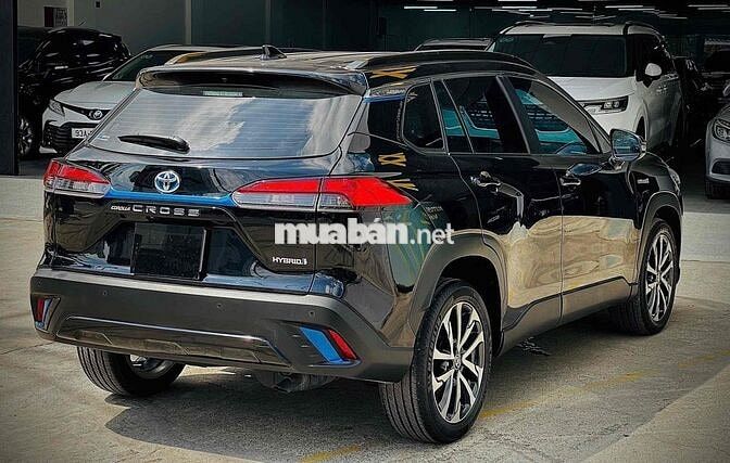 Toyota Corolla Cross 2021 1.8HV siêu đẹp