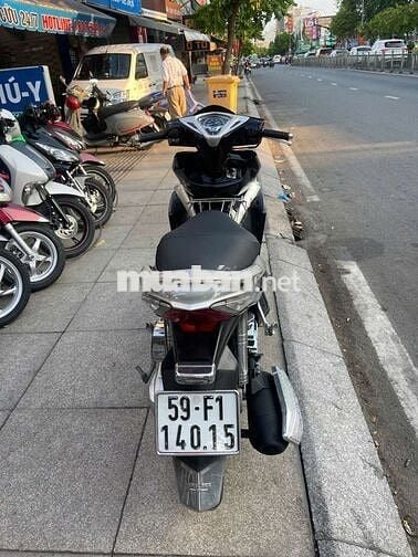 Honda air blade 2012 mới 90% biển số thành phố