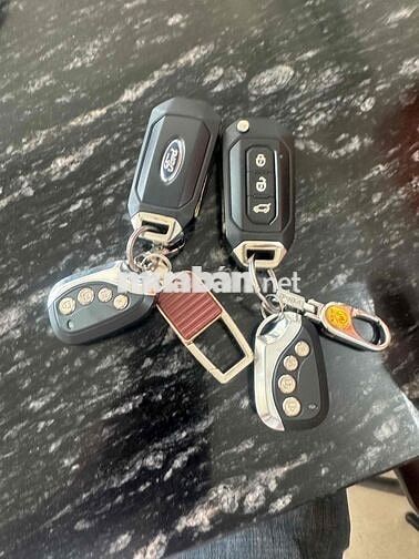 Ford Transit 2023 xe như mới