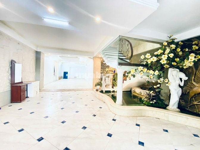 Cho thuê MBKD vị trí view hồ đẹp nhất phố Trần Điền - Hoàng Mai