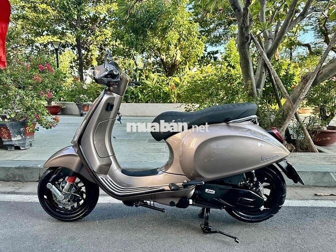 Vespa Sprint S125 màu nâu tft 2022
