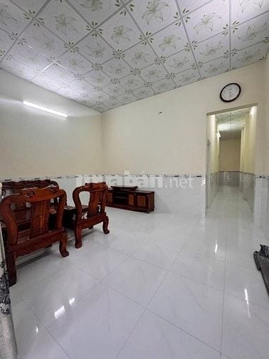 định cư nước ngoài bán gấp nhà Đ.Bàu Tre, Củ Chi 125m2 SHR. Giá 750tr