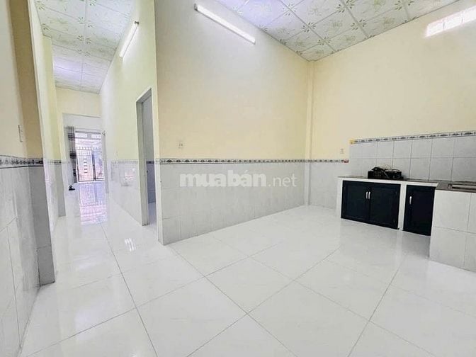 định cư nước ngoài bán gấp nhà Đ.Bàu Tre, Củ Chi 125m2 SHR. Giá 750tr
