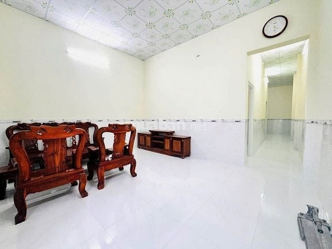 định cư nước ngoài bán gấp nhà Đ.Bàu Tre, Củ Chi 125m2 SHR. Giá 750tr