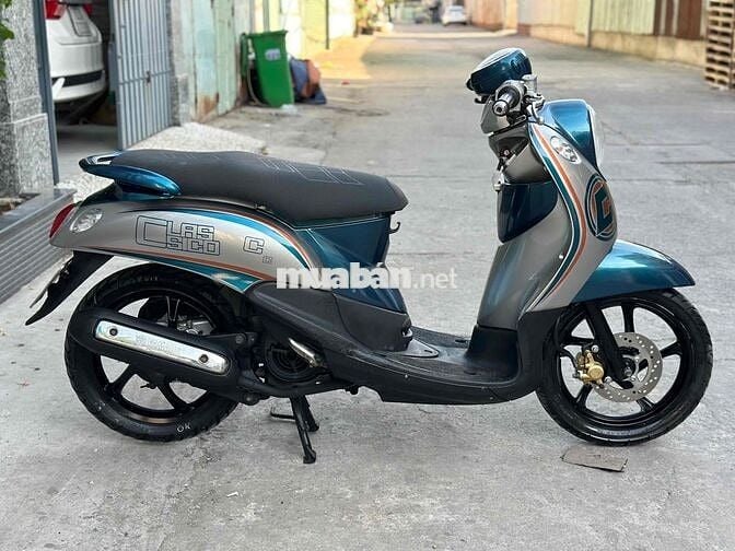classico 2008 ( xe thái nhập ghi đông trần )