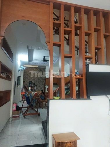 NHÀ 3TẦNG DT:72M2, 4PN, 4WC, PK, PB. BÌNH CHIỂU, THỦ ĐỨC.