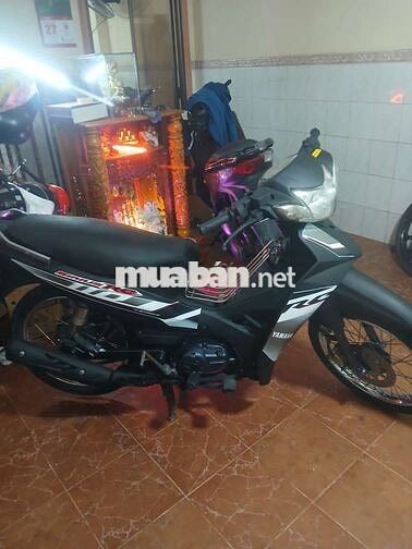Xe sirius nhật ra đi rộng nhà