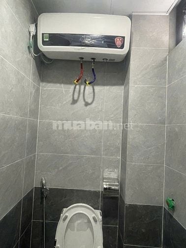 Cho thuê nhà số 16 ngõ 107 Đào Tấn, Ngọc Khánh, Ba Đình, Hà Nội,