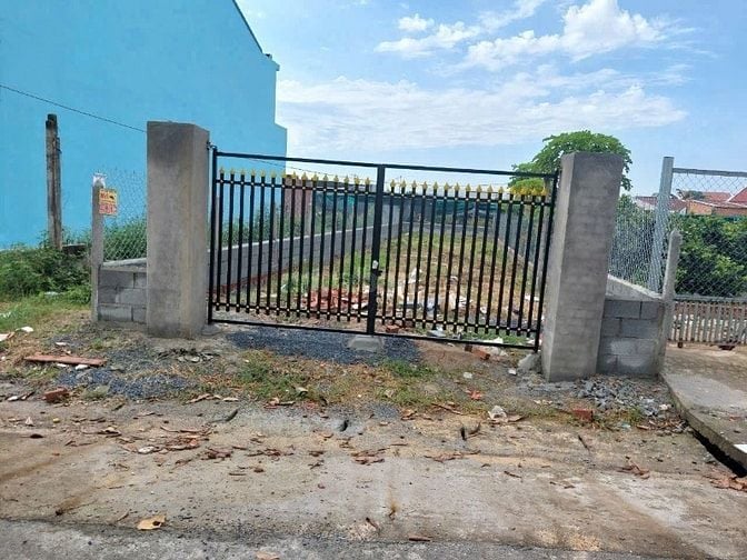Cần bán gấp lô đất nền mặt tiền đường 30, Tân Thông Hội, 212m2 