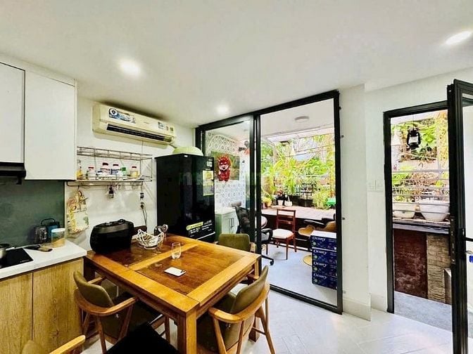 HẺM NHỰA 6M- KHU VIP BÌNH THẠNH- 60m2- 4 TẦNG GARA OTO- nhỉnh 11 TỶ TL