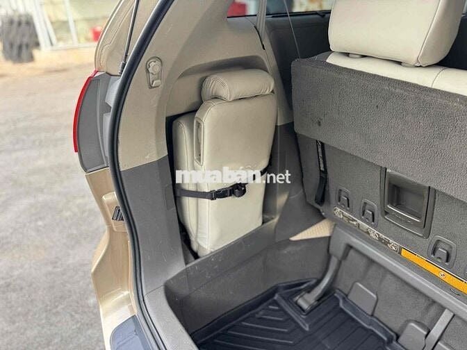 Toyota Sienna 2010 - 96000 km