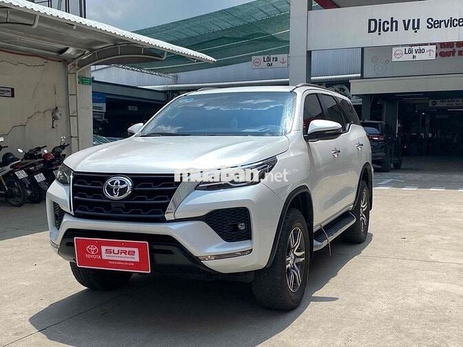 Fortuner tự động máy dầu 2020 sơn rin 100% xe đẹp