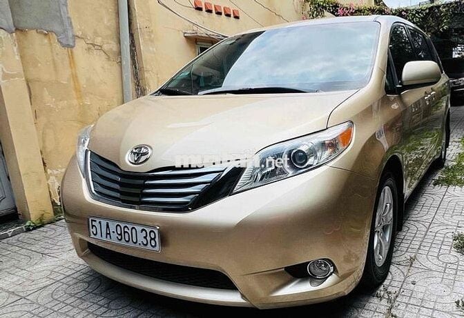 Toyota Sienna 2010 - 96000 km