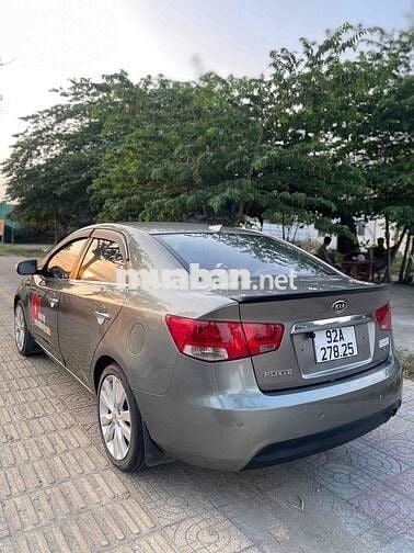 Kia Forte 2009 SLi 1.6 AT - 108000 km