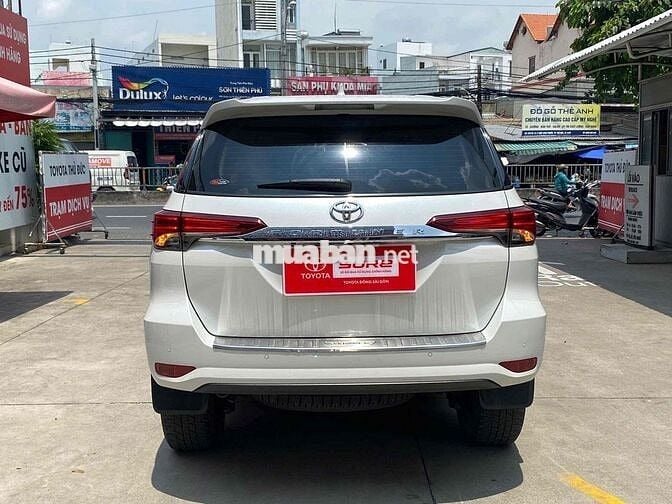 Fortuner tự động máy dầu 2020 sơn rin 100% xe đẹp