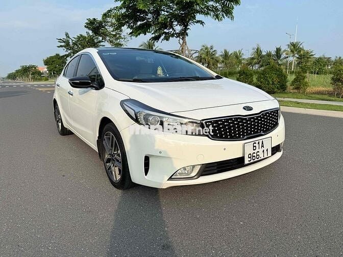 Kia Cerato 2017 1.6 số tự động rất mới
