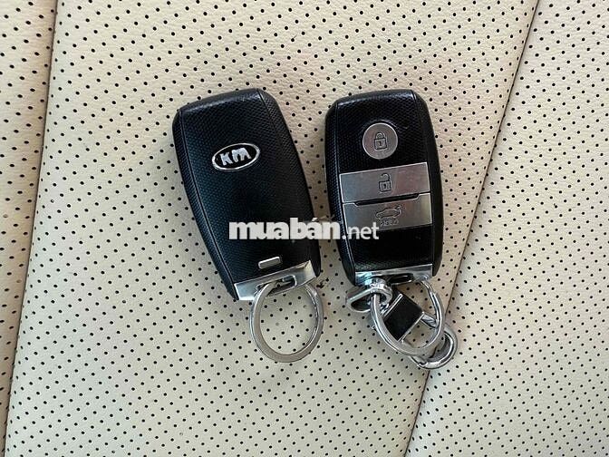 Kia Cerato 2017 1.6 số tự động rất mới
