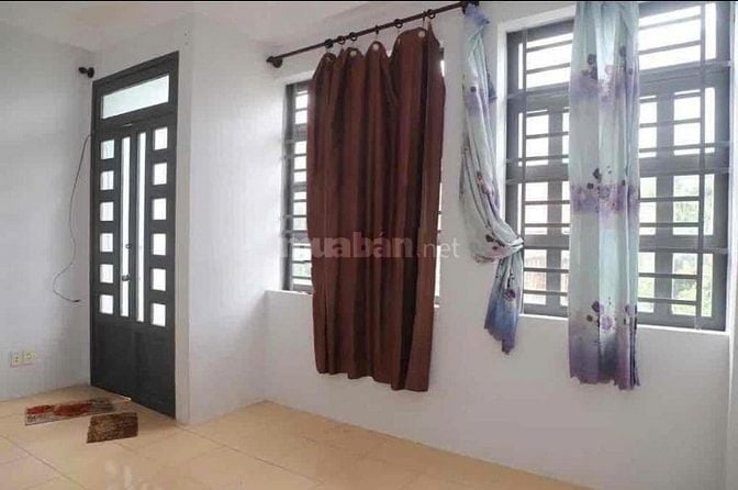 Cho thuê nhà MTNB 6m (xe tải) Phạm Văn Bạch P15 Q.Tân Bình giá 10tr
