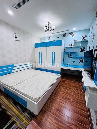 Cho thuê nhà chính chủ. R4 - Royal city