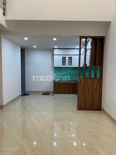 Chính Chủ Cần Bán Nhà Gấp - Chỉ 950 Triệu - Bình Chánh