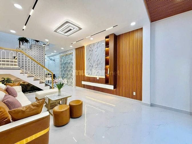 Nhà 1 lầu 2pn mới Tân kiên, Bình chánh 50m2 gần cầu Chợ Đệm, giá 868Tr