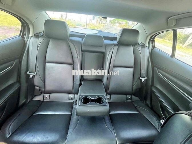 Mazda 3 2022 1.5L Premium - 31000 km