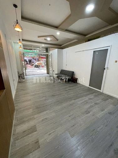 Cho thuê Mặt bằng 45m2 11tr đườg Nguyễn Minh Hoàng, Phường 12,Tân Bình