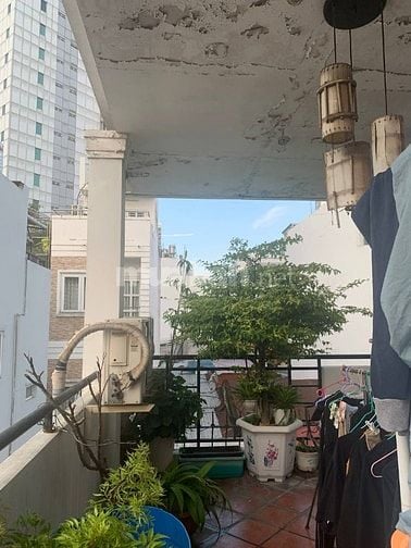 Cho thuê phòng trọ 18 tới 20m vuông, quận 1,đường Nguyễn Thị Minh Khai