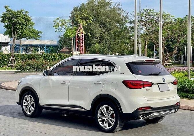 MG HS 2020 luxury AWD - 48000 km