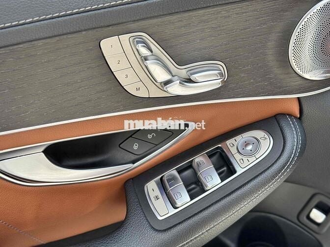 C300 AMG 2020 - TRẮNG NỘI THẤT NÂU - 33000