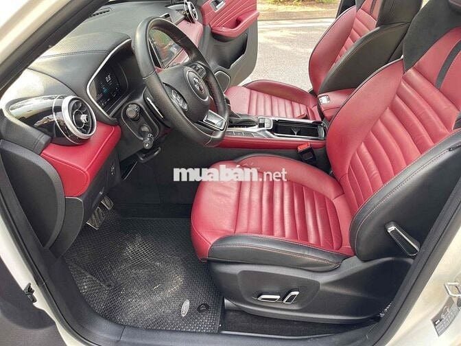 MG HS 2020 luxury AWD - 48000 km