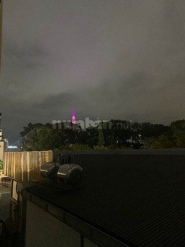 Cho thuê phòng trọ 18 tới 20m vuông, quận 1,đường Nguyễn Thị Minh Khai