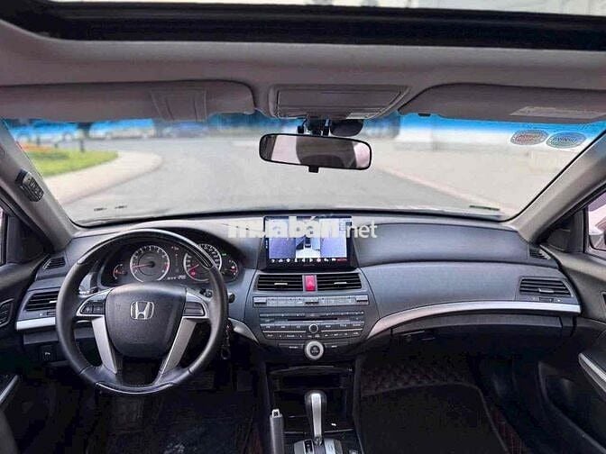 Honda Accord 2012 3.5 AT - 67000 km