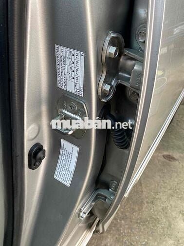 Toyota Innova 2011 G xe gia đinh chay khong dv